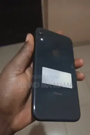 Apple iPhone XR 64GB Baki