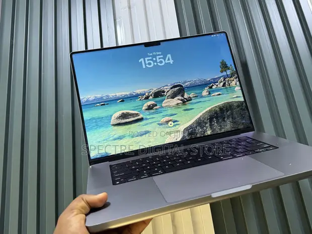 Apple MacBook Pro 2023 M2 Pro 16GB RAM 1TB SSD - 1