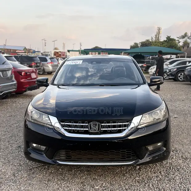2015 Honda Accord Sport Sedan - Direct Belgium - 1