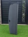 2020 Mercedes-Benz G-Wagon Retractable Roller Boot Cover - 1