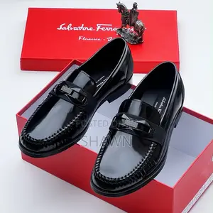 Salvatore Ferragamo Bakin Leda Lofa