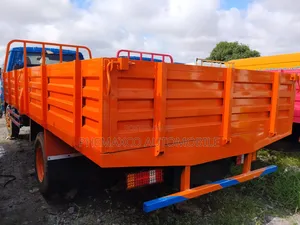 Toyota Dyna 350 Motar Farko da Aka Yi Amfani Da Ita