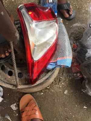 Acura TSX Hagu Ta Gaban Haske (Amfani)