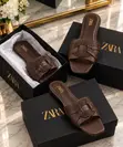 Takalmi na Zara da Aka Sanya a Akwati - 2