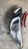Hyundai Elantra Right Headlight (Used) - 2