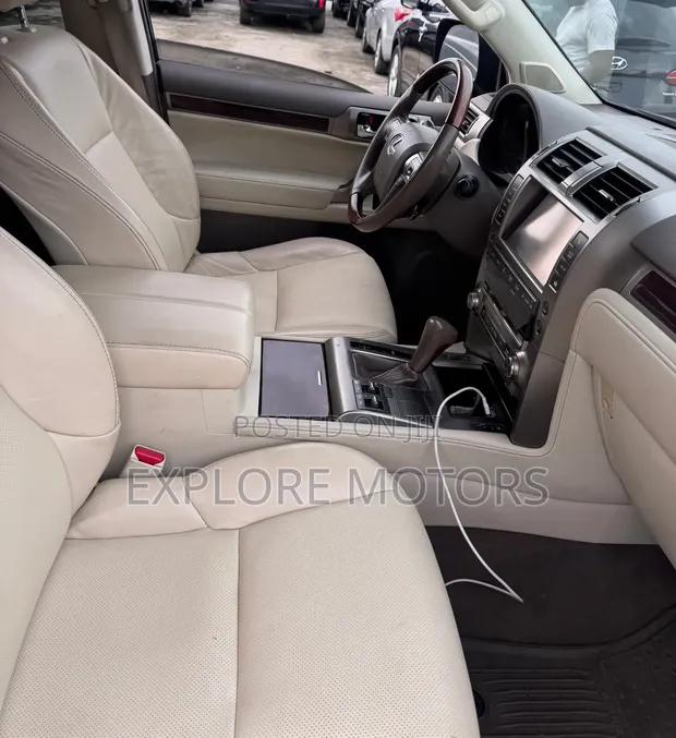 2014 Lexus GX460 Brown - 1