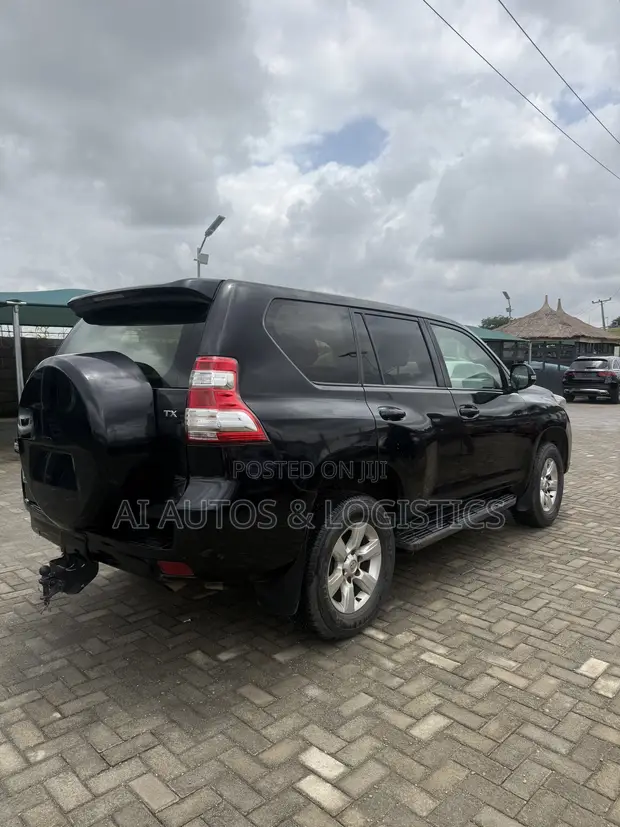 Toyota Land Cruiser Prado 4.0 Petrol TX 2017 Black - 1