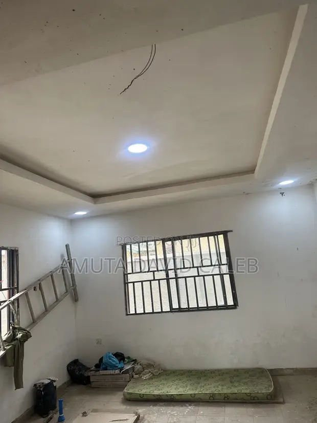 4 Bedroom Bungalow for Rent a Federal Housing Estate, Karu - 1