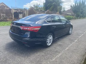2014 Toyota Avalon XLE Sedan - Foreign Used