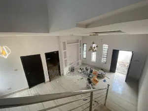 4 Bedroom Duplex for Rent in Thomas Estate