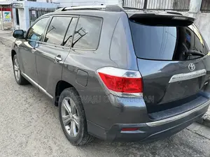 Toyota Highlander 2013 Grey