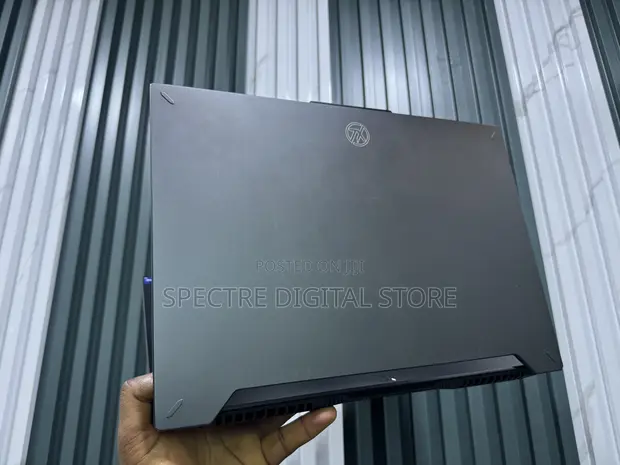 Asus TUF Dash F15 Laptop - Core i9, 16GB RAM, 1TB SSD, RTX 4060 - 1