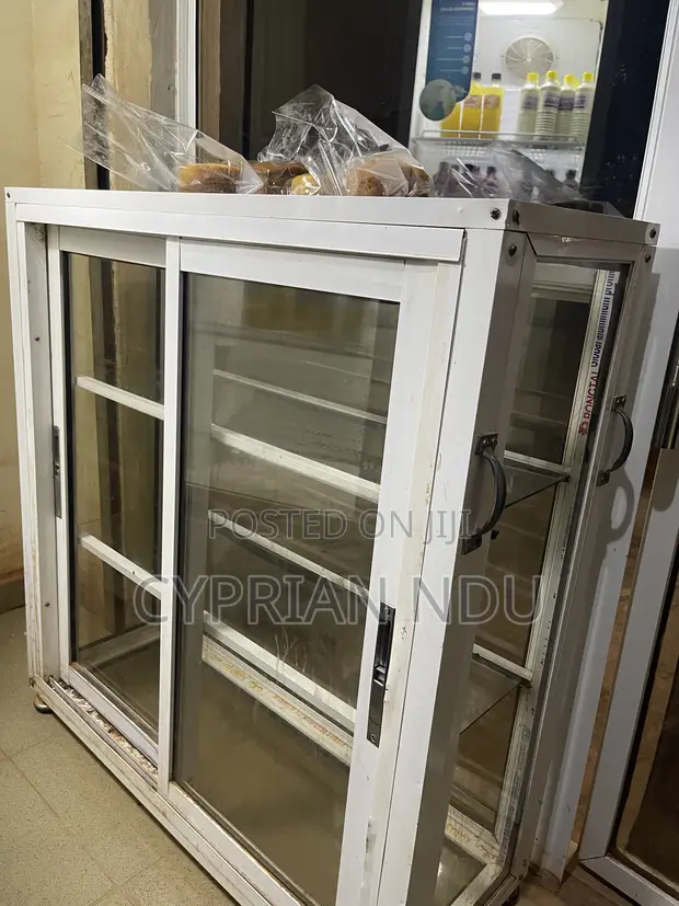 Glass Display Showcase Cabinet for Shop/Bakery - 1