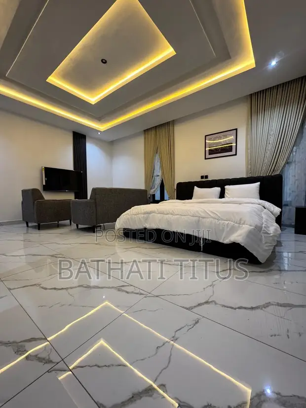 Sabon Gina 5-Bedroom Duplex Mai Cikakken kayan sawa a Jahi don Siyarwa - 1