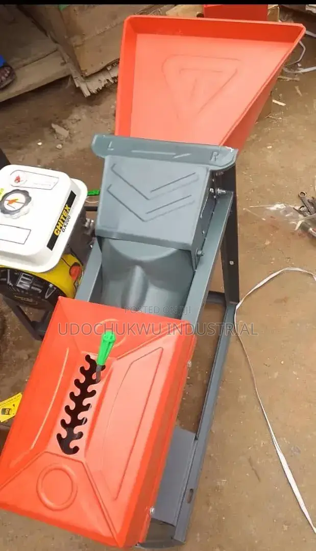 Corn Thresher Machine with GX200 Gasoline Engine - 1
