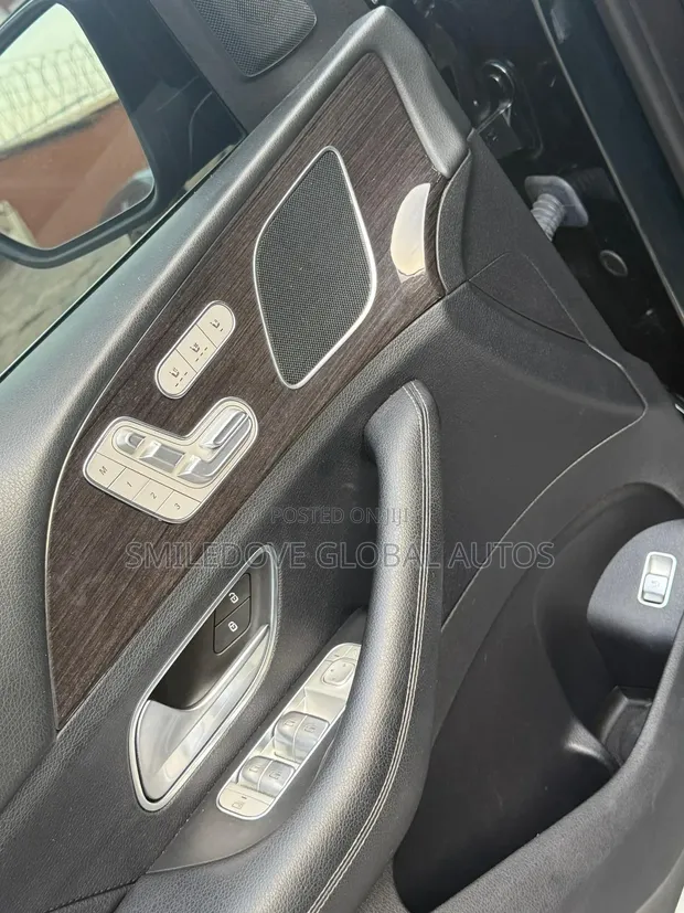 2020 Mercedes-Benz GLE 350 4MATIC SUV - 1