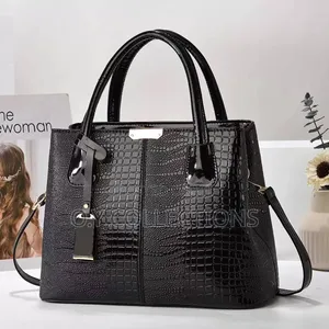 Fashion Handbag - Genuine Leather, Black