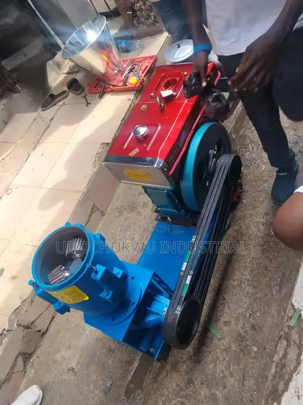 500kg Industrial Pelleting Machine with Diesel Engine - 1