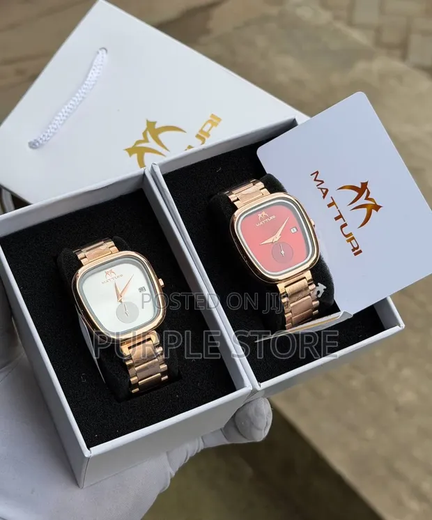 Matturi Women's Wristwatch - 1