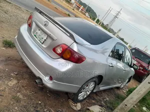 2009 Toyota Corolla Silver