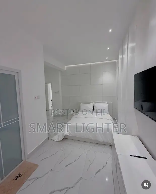 Luxury 3 Bedroom Apartment for Shortlet in Life Camp - 1