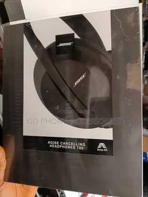 Bose Noise Cancelling Headphones 700 - Baƙi