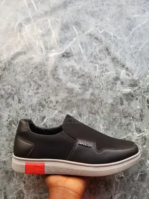 Luxury Burberry Men's Leather Slip-On Sneakers - Black & Brown