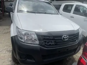 Toyota Hilux 2010 Double Cab Pickup