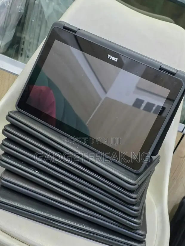 Dell Latitude 3190 2-in-1 Laptop 8GB RAM 128GB SSD - 1