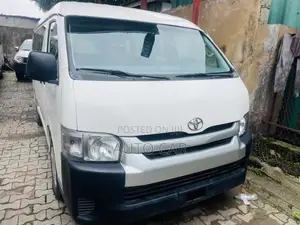 Toyota HiAce 2013 High Roof Bus