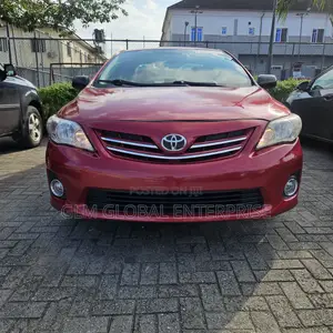 2012 Toyota Corolla LE Sedan