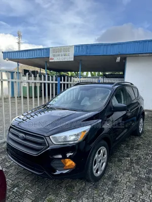 Ford Escape S FWD SUV 2017
