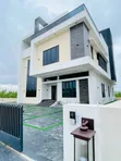 6-Bedroom Duplex a Northern Forshore Estate, Chevron don siyarwa - 2
