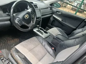Toyota Camry 2012 Baki
