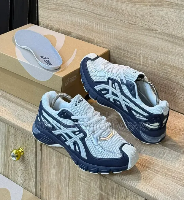 Asics Luxury Men's Sneakers - 1