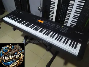 Yamaha S08 Synthesizer/MIDI Controller