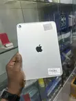 Apple iPad Pro 11" (2025) 128GB Silver - 1