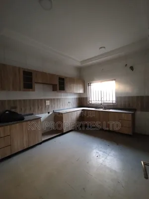 4 Bedroom Terrace Duplex with BQ & Pool in Durumi