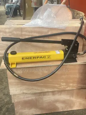 Enerpac P392 Hydraulic Hand Pump - Sabon Hannu