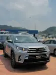 Toyota Highlander XLE FWD 2020 Silver - 1
