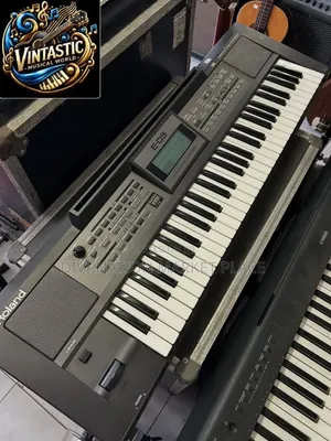 Roland E-09 Arranger Keyboard