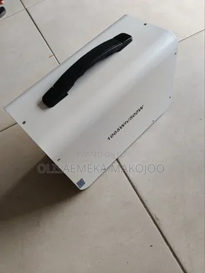 All-in-One Solar Generator