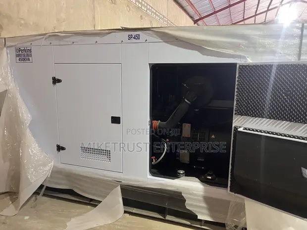 Perkins 450kva Soundproof Diesel Generator - 1