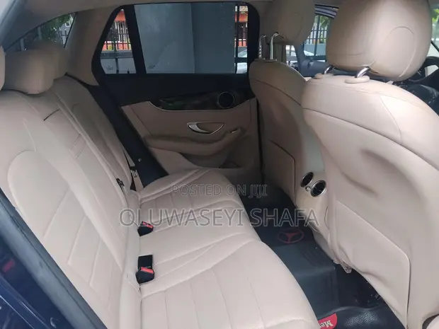 2016 Mercedes-Benz GLC-Class Blue - 1