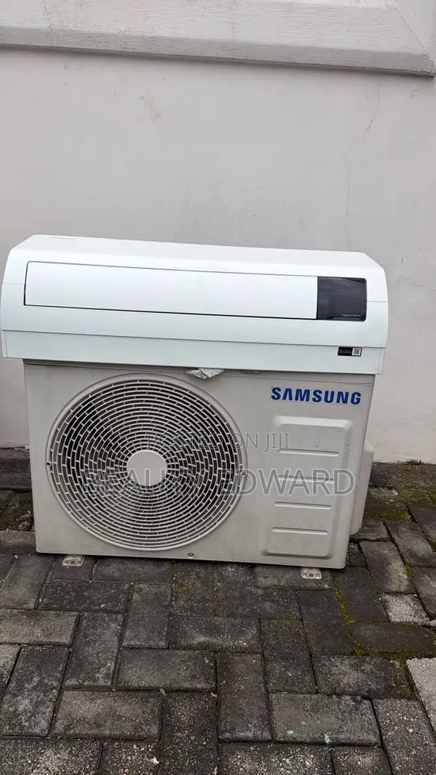 Hisense 1.5 HP Jirgin Sama - 1