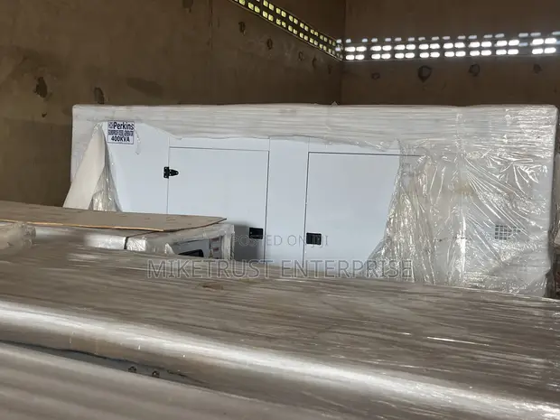 Perkins 400kVA Soundproof Diesel Generator - 1
