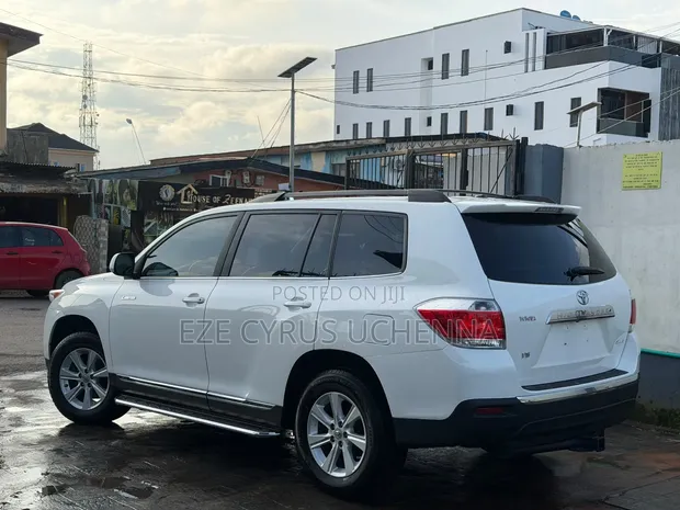 Toyota Highlander 2012 Limited Edition - 1