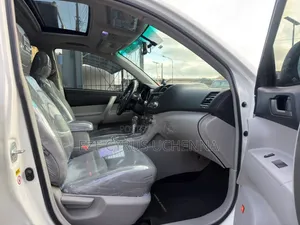 Toyota Highlander 2012 Limited Edition