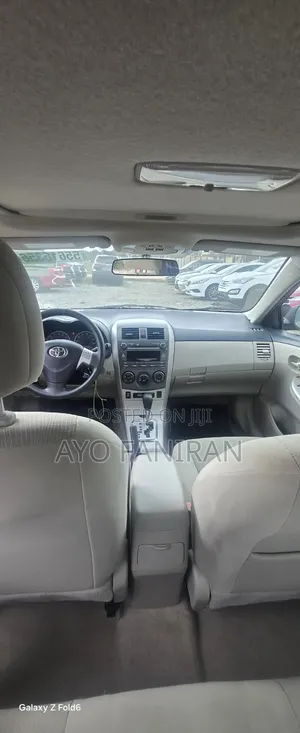 2011 Toyota Corolla LE Red