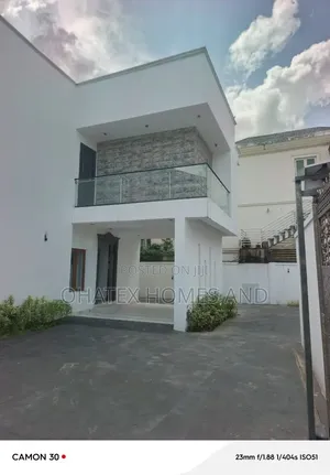 Gidan Sarauta Mai Dakuna 6 Don Siyarwa a Ikeja GRA